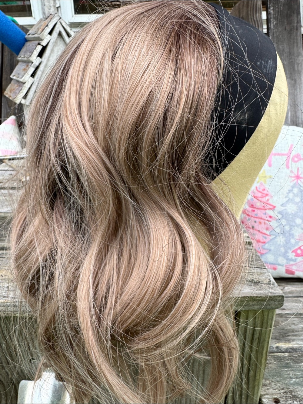 Chelsey Smith CosmeticsWavy Light Ash Brown Women's Headband Wig